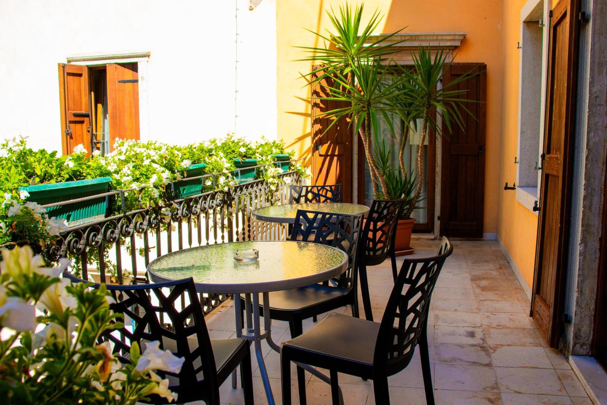 Dependance Silvestro Garda (Verona) Exterior foto